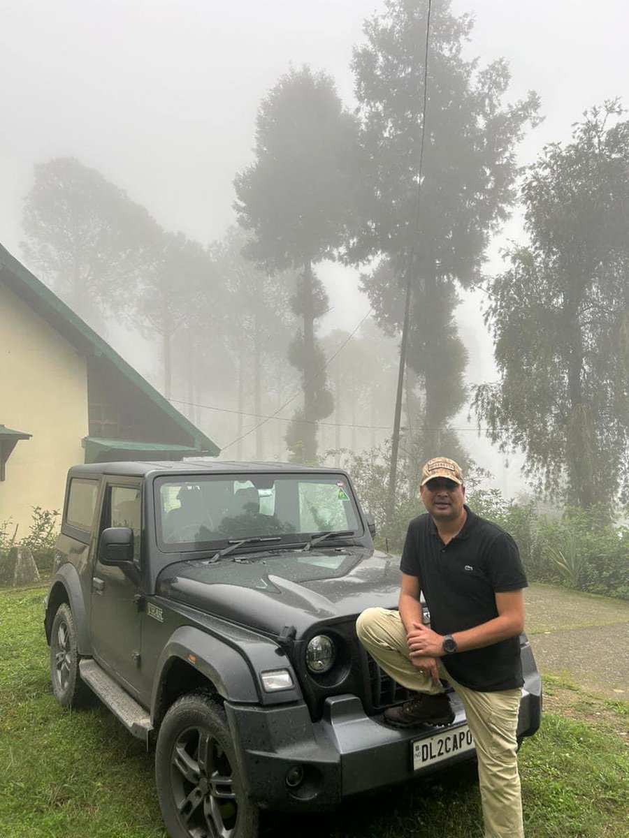 inakulbjp's tweet photo. Through the Jungle and Clouds….
❤️❤️
#Deeba
#traveller
1/2 https://t.co/gZ1W1qftzz