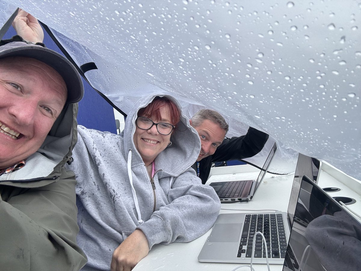 The Olympics are glamorous they said… ⁦<a href="/StevePoliti/">Steve Politi</a>⁩ ⁦<a href="/MikeSielski/">Mike Sielski</a>⁩