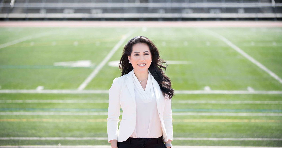 Mass General Brigham (@massgenbrigham) on Twitter photo Did you know kneecap dislocations are common in young female athletes? Learn how we treat and prevent them with <a href="/DrMihoTanaka/">Dr. Miho J. Tanaka</a>, director of our Women’s Sports Medicine Program. spklr.io/6016SsSK Did you know kneecap dislocations are common in young female athletes? Learn how we treat and prevent them with <a href="/DrMihoTanaka/">Dr. Miho J. Tanaka</a>, director of our Women’s Sports Medicine Program. spklr.io/6016SsSK