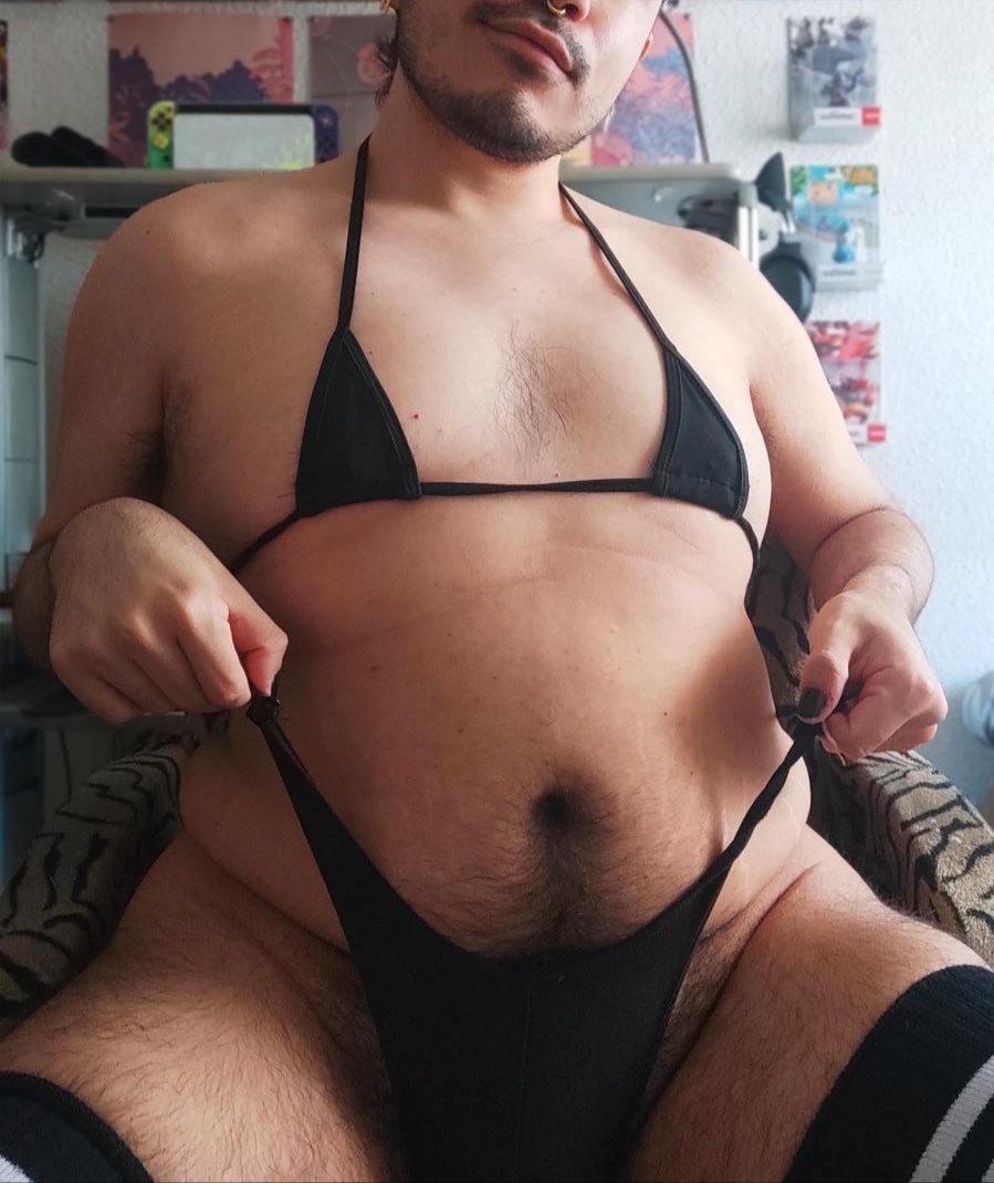 SugaryHotDog's tweet photo. Slutty boyfriend ✨ https://t.co/Ue9B2JZ9jH