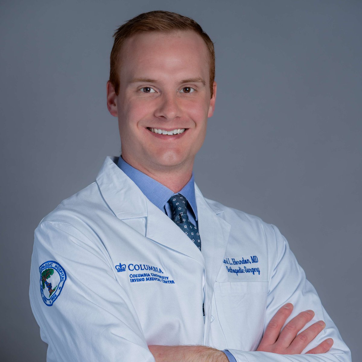 OrthoColumbia's tweet image. Meet Dr. Carl L. Herndon, Hip &amp;amp; Knee Reconstruction surgeon &amp;amp; Assistant Professor at #ColumbiaOrthopedics! 

He's dedicated to patient care, clinical excellence, &amp;amp; research. Off-duty, he enjoys NYC's outdoors &amp;amp; culture. 

Fun fact: He's been on 12 medical missions! #Arthroplasty