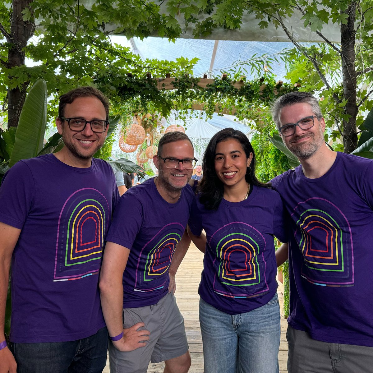 Earlier this month, the Haven team came together for our annual SummerHaven event. Haveneers spent quality time with their friends and colleagues, and enjoyed some delicious poutine and tacos. Throughout the evening, the crew also enjoyed several intense Jenga matches - turns out