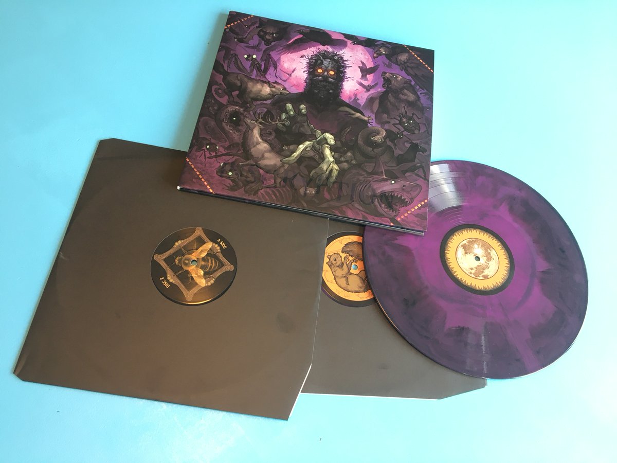 TocoGamescom's tweet photo. You find the depiction of almost every character inside and I love them all! It comes as 3 disks because there are so many fantastic tracks! https://t.co/GmbO0TYmlv