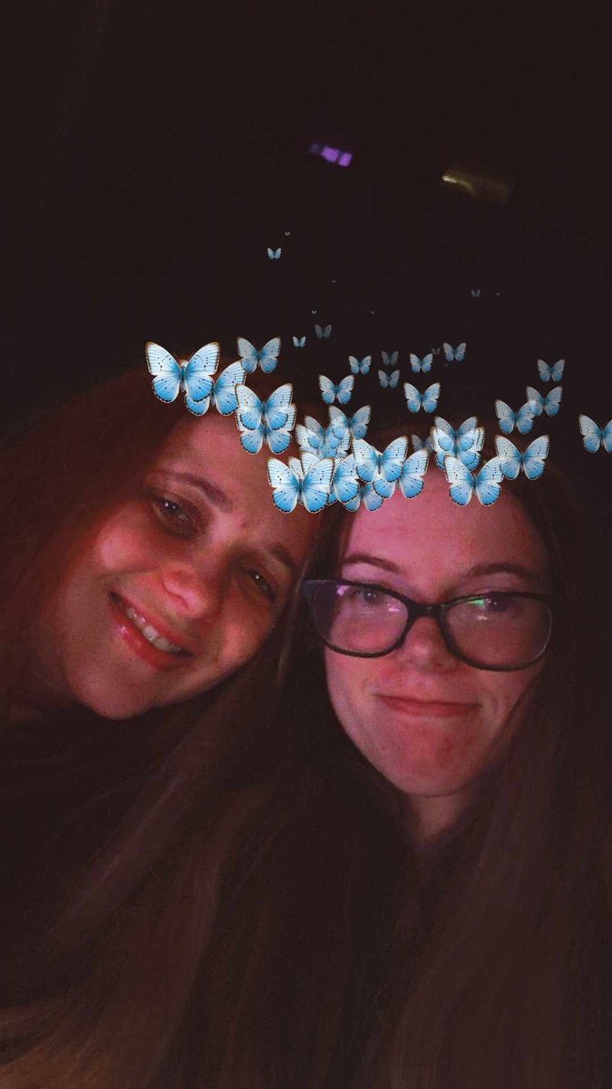 bethmillxx's tweet photo. Find a bestie like I have I love you 🩷@itzmichelle1231 🩷 https://t.co/XUDOQbXXnT