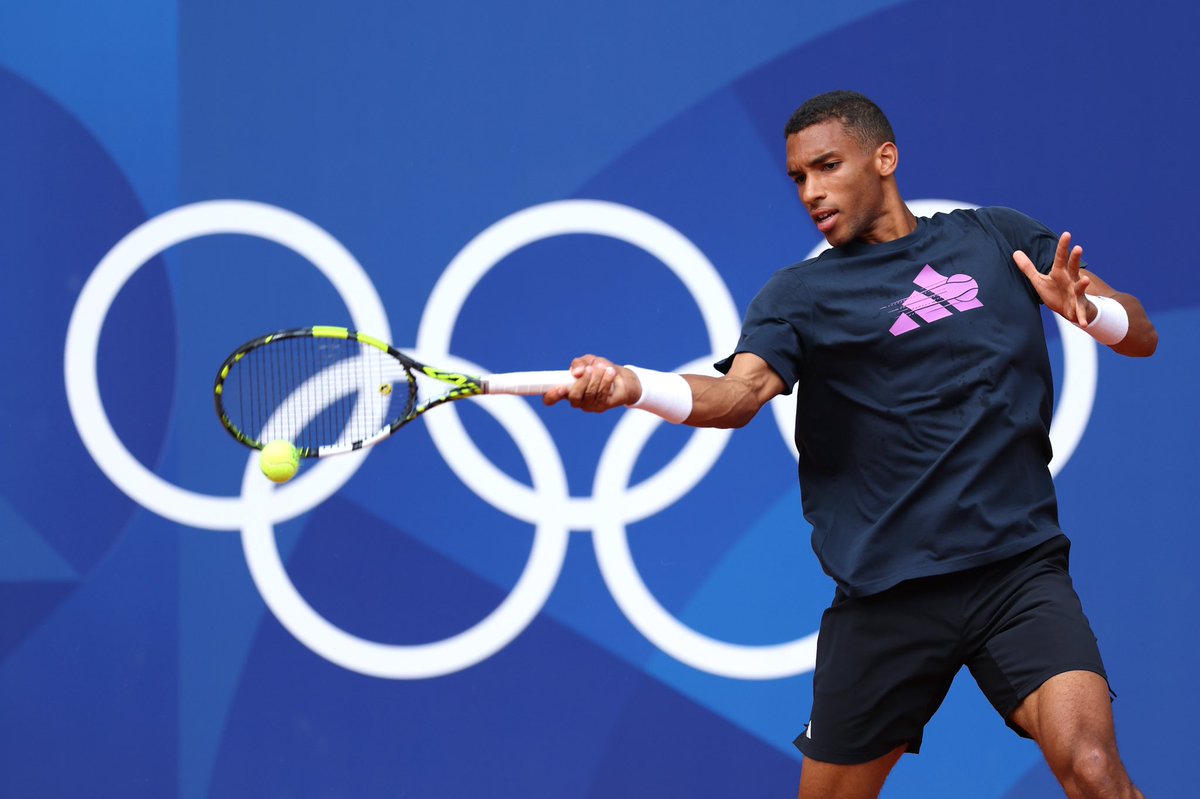 felixtennis's tweet photo. Let the games begin 😉🇫🇷
Second match tomorrow 🇨🇦 #allez 

📸: Clive Brunskill | Claudia Greco https://t.co/eIa56zVrDo