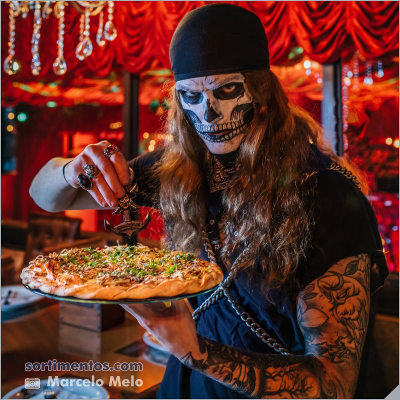 sortimentos's tweet photo. Pizzaria temática Porto Cara de Mau reabre no Boulevard Laçador em Porto Alegre
https://t.co/dGO9qL59HR

Rodízio de Pizzas em Porto Alegre - Gastronomia Pizzarias

#Pizzaria #Pizzariatemática #PortoCaradeMau #BoulevardLaçador #PortoAlegre #RodíziodePizzas #Gastronomia #Pizzarias https://t.co/WOa6jkYQfu