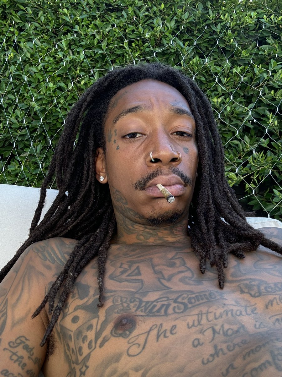 Wiz Khalifa tweet media
