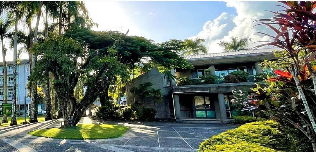 We are supporting <a href="/UniSouthPacific/">The University of the South Pacific</a> in setting up a groundbreaking new research centre for Pacific Sustainability Futures. There is the opportunity for five visionary academics to take up leadership positions across a range of disciplines within the centre. buff.ly/3WEyH1Z