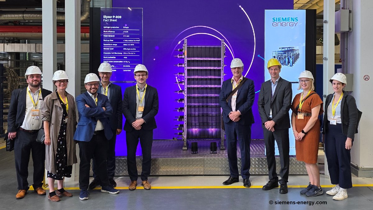 UK in Germany tweet media