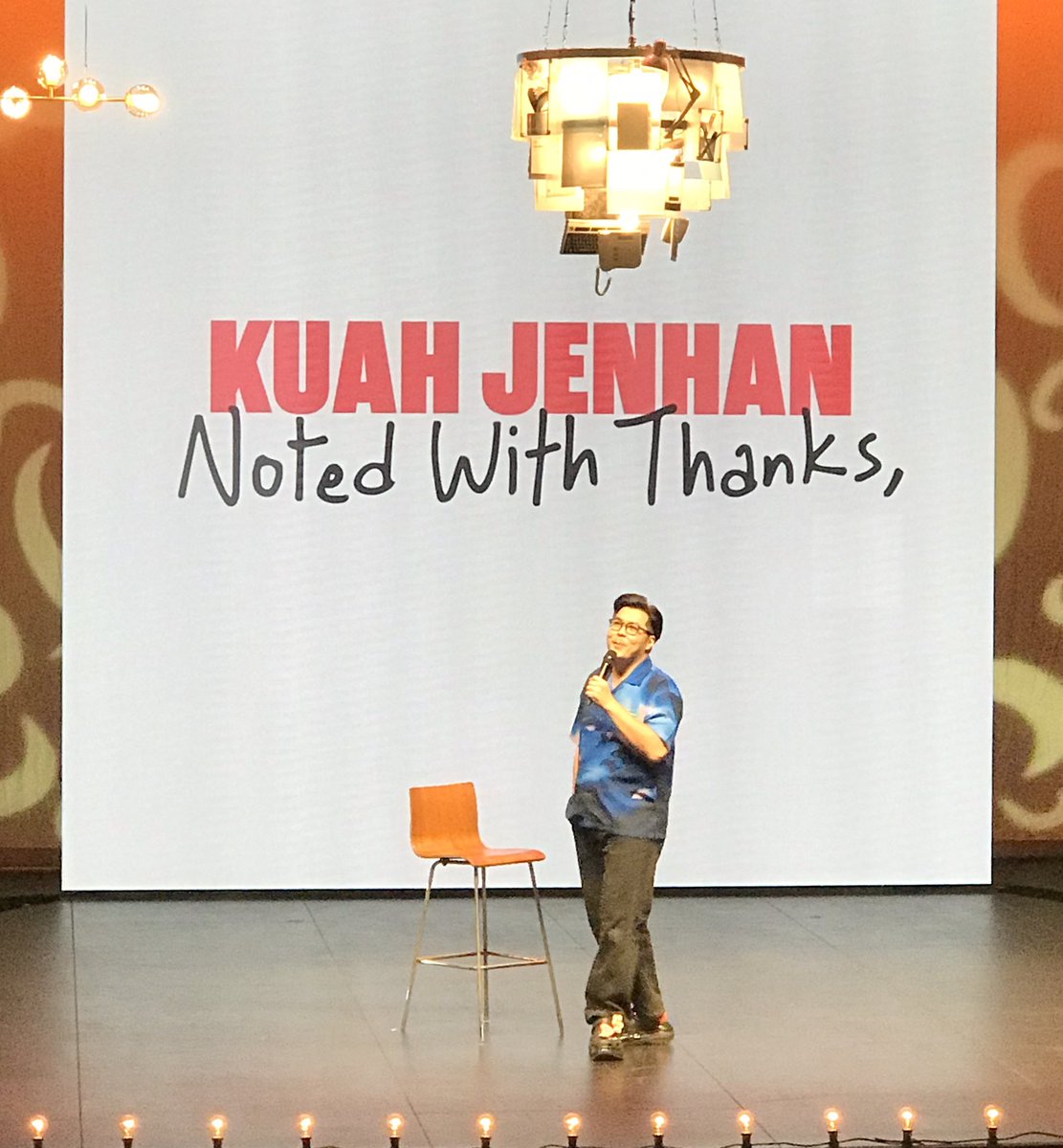 mxjulianaheng's tweet photo. Watched Kuah Jenhan’s latest comedy hour, NOTED WITH THANKS! 🤓📝🙏🏻

@kuahjenhan is a masterful storyteller who knows how and when to pull the punches &amp; make simple day-to-day moments special… 😀✨

#kuahjenhan #notedwiththanks #pjpac #standupcomedy #comedyhour #mxjulianaheng https://t.co/X3R4lK2quu