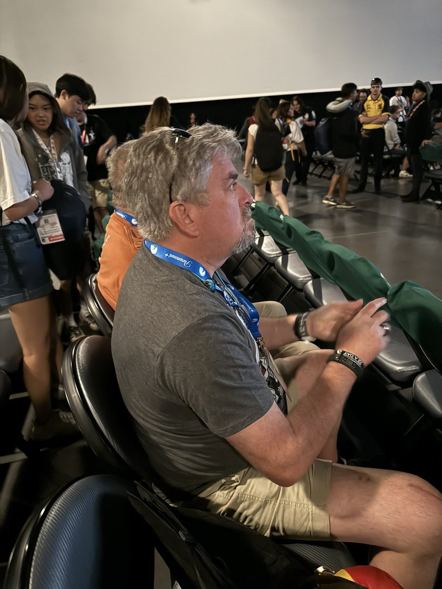 mmflood's tweet photo. @HallHLine I just saw this guy sit on a girls arm to try and get her seat. He wouldn’t move and security did nothing. @SDCCGuide @SD_Comic_Con https://t.co/pRFZryVVvM