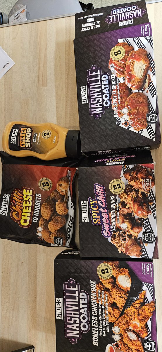 Went to b&amp;m and got myself food for tonight  <a href="/eatsides/">Sides</a>