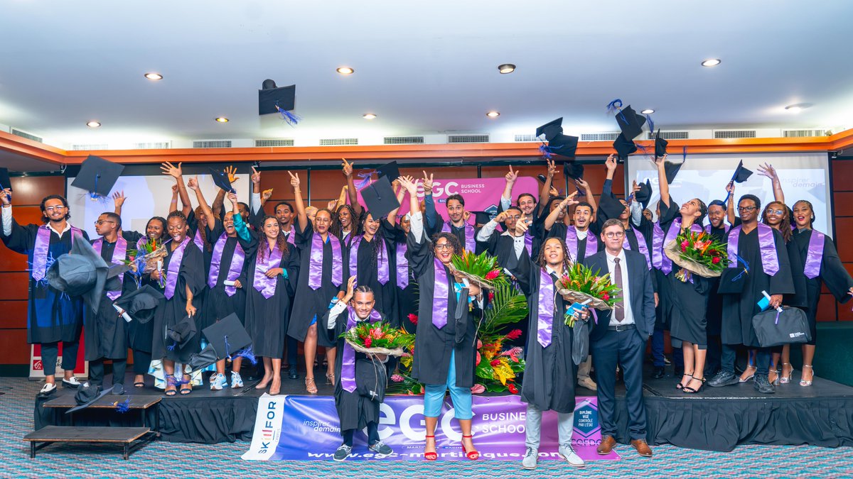 EGC972's tweet photo. Remise des diplômes pour la promotion 2024 de l'#EGC #Martinique. https://t.co/bCc6HvgS5u