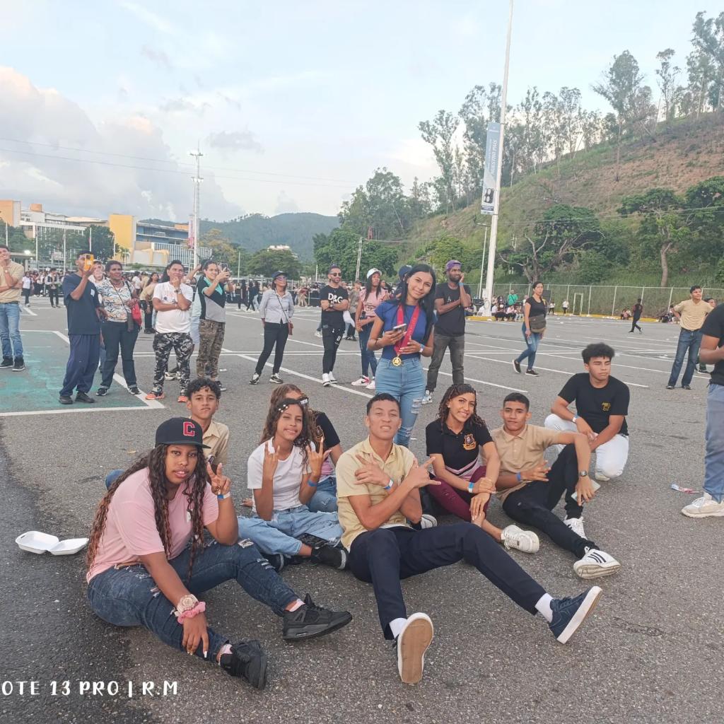 cdcepazcastillo's tweet photo. Los Bachilleres del Municipio Paz Castillo, disfrutaron del grandioso evento: 
Mostacho fest-Ruta Live Bachiller 2024

@NicolasMaduro @MPPEDUCACION  @_LaAvanzadora @ZYSEGMIRANDA @rosabecerra3 @HectoRodriguez https://t.co/bEXkYJabw1