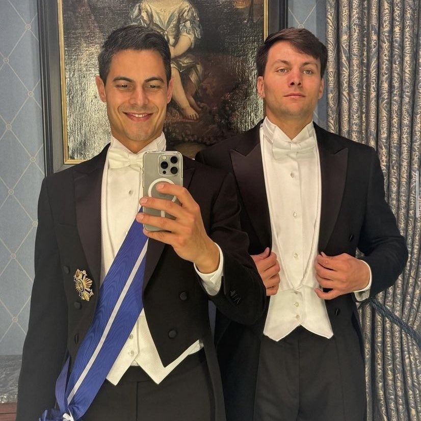 drusillablckth's tweet photo. If I had a nickel for every time an argentinian dates someone from the Netherlands government I'd had two nickels, which isn't a lot but it's weird it happened twice https://t.co/3FerTq90da