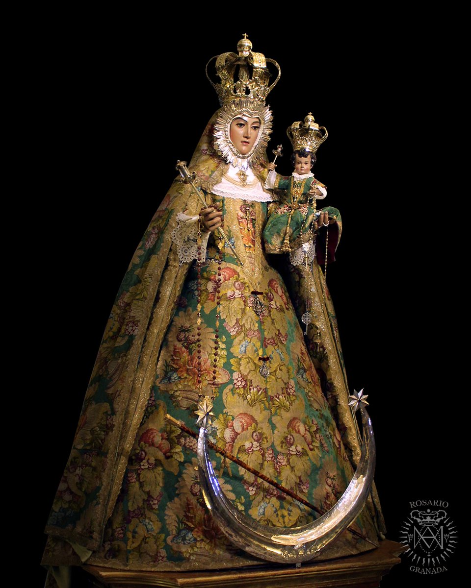Rosario_Granada's tweet photo. «¡No tengas miedo, Tomás, hijo mío! ¡Aquí estoy para ayudarte! Levántate y sigue predicando la devoción de mi Rosario, como habías empezado a hacerlo. ¡Yo te defenderé contra todos tus enemigos!»

Palabras de la Virgen al Beato Tomás del Rosario.

#VirgendelRosario #Granada https://t.co/uxwRgjO70e