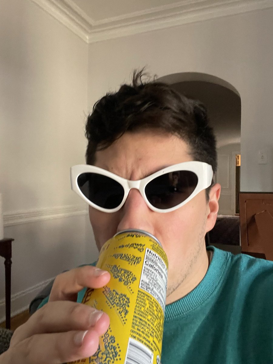 Mr. Professional Packer tweet media