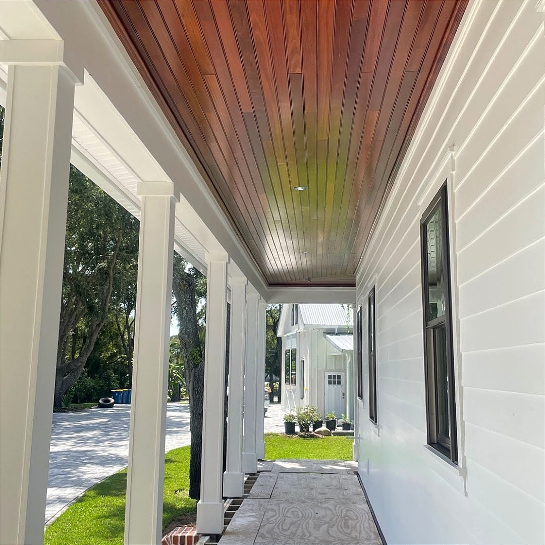 SteveGetsiv's tweet image. Check out this Batu ceiling stained with ExoShield Clear to bring out and preserve the beautiful warm tones of Batu #Batu #NovaUSAWood #ExoShield