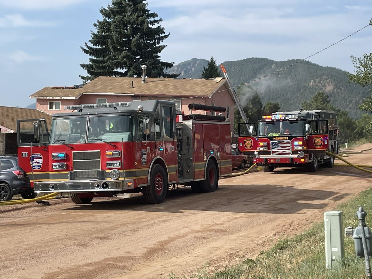 MonumentFire tweet media