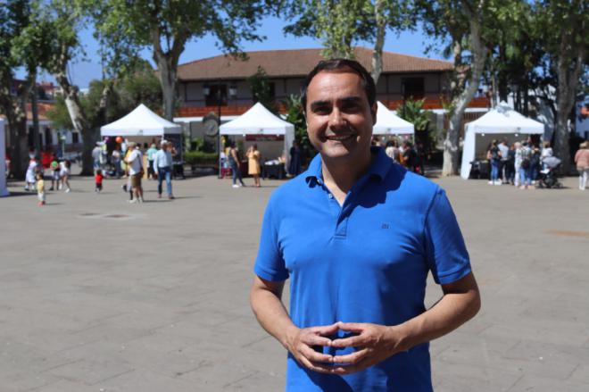 <a href="/DANIELDIAZARMAS/">DANIEL DIAZ ARMAS</a> portavoz de <a href="/NuevaCanariasBC/">Nueva Canarias BC</a> en el Ayuntamiento de #Tacoronte denuncia el "presupuesto y el plan de subvenciones fracasado antes de su aprobación".
🌐 <a href="/canariasdiario1/">canariasdiario</a> 👇🏽
canariasdiario.com/noticia/133450…