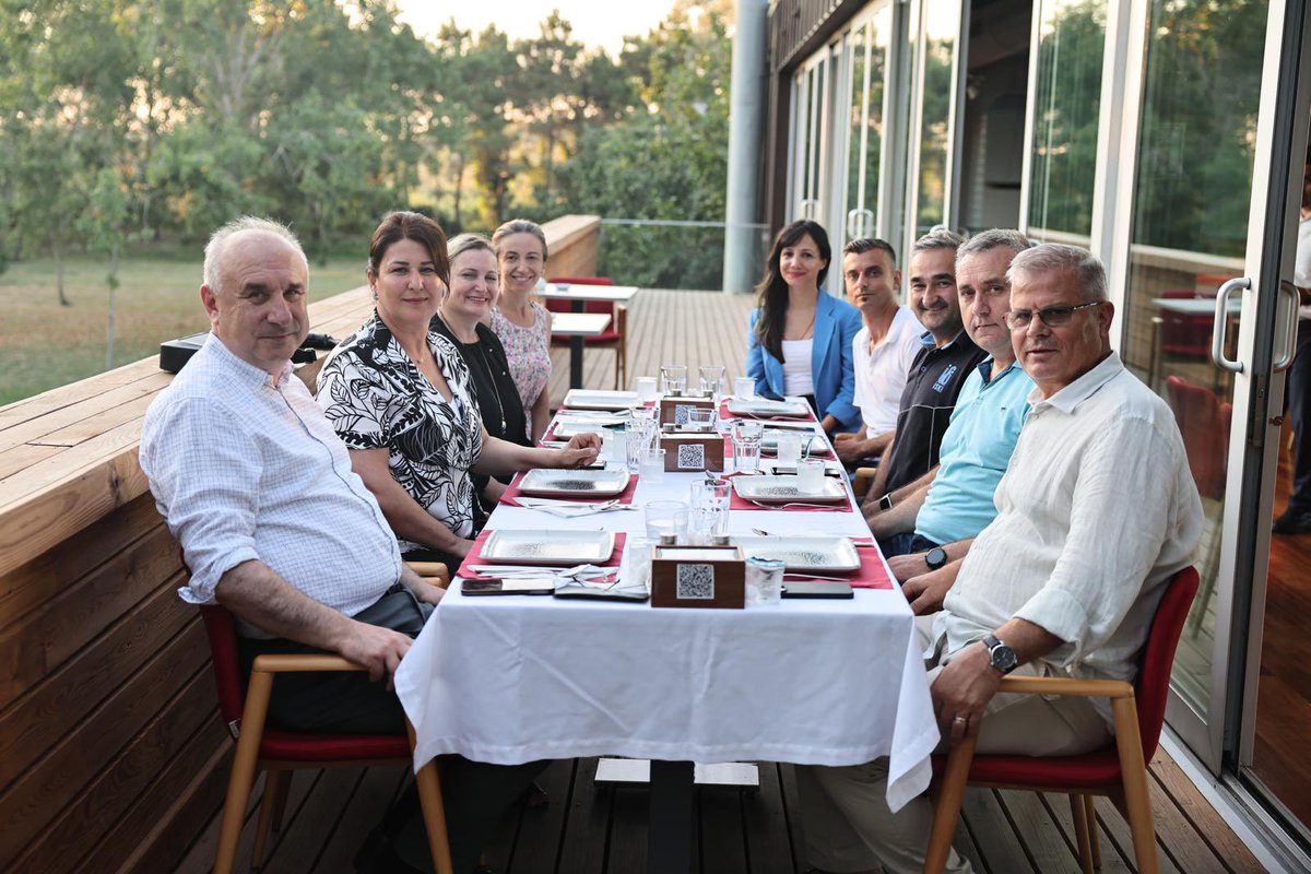 SafakBasa's tweet photo. Romanya Köstence Su ve Kanalizasyon İdaresi (RAJA) Genel Müdürü Aurel Presura’yı Terkos’ta bulunan İstanbul Su Medeniyetleri Müzemizde misafir ettik. İşbirliği protokolü kapsamında benzer bir müzenin Köstence’de kurulması için fikir alışverişinde bulunduk. https://t.co/cRQJM9eNtf