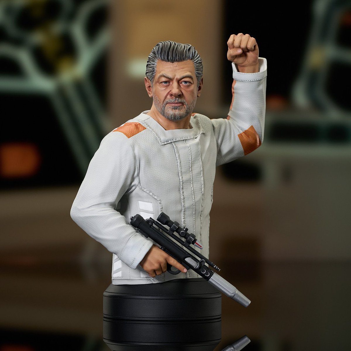 MrLeitor's tweet photo. No somos mucho de bustos, pero este a escala 1/6 de la marca #GentleGiant que representa a #KinoLoy... 🔥🔥🔥🔥
Sale en unos 120€
#StarWars https://t.co/tFL1WC0kyw