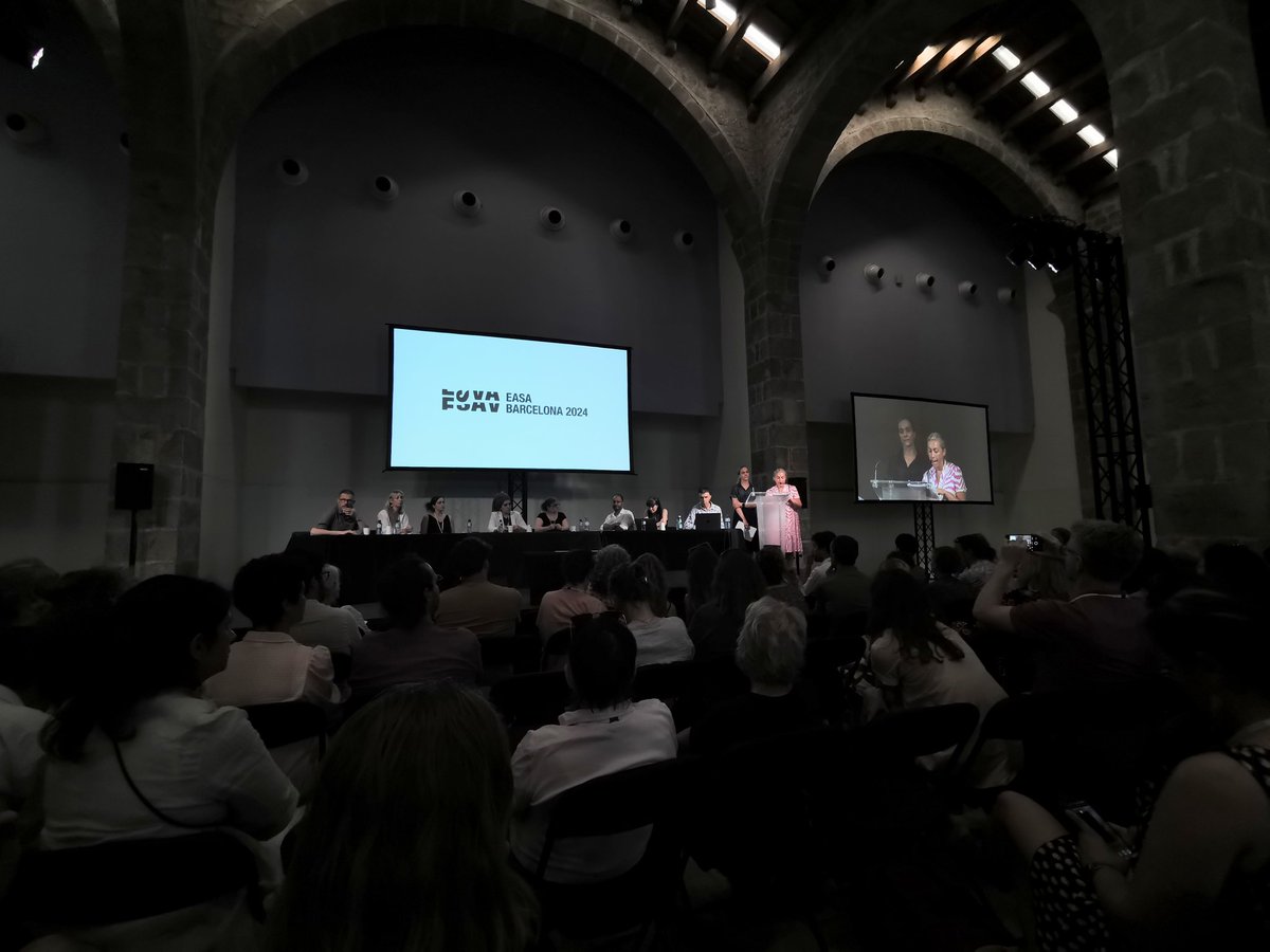 Tiny glimpse of a brilliantly-organised <a href="/EASAinfo/">EASA</a> #EASA2024.
Full of passion, vigour, creativity, performances, and—most importantly—a powerful motion on “collaborations with Israelî academic institutions in light of the plausible g3n0cīde committed in GAzA.”
#AnthroTwitter