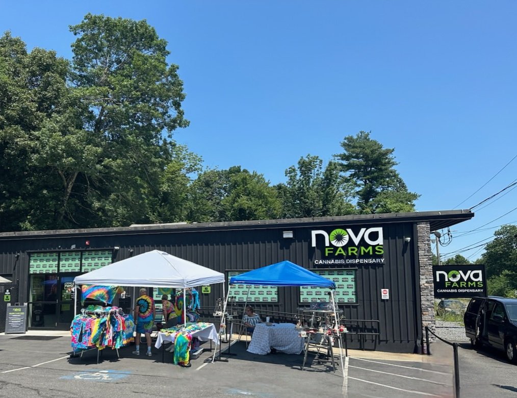 Today, We are at Nova Farms - Dracut Farmers Market (1274 Merrimack Avenue, Dracut) from 12 - 4 pm.
#KowloonMobile
#NovaFarms