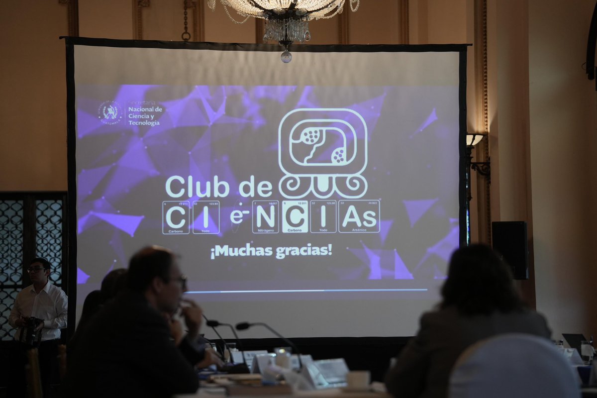 ViceGuatemala's tweet photo. Hemos dado un gran paso al aprobar la creación de los Clubes de Ciencia en el #CONCYT🧪. Llevaremos la ciencia a las niñas, niños y jóvenes de todo el país. Este proyecto es una semilla para un futuro más brillante y lleno de oportunidades🙌🏻. #GuatemalaSaleAdelante https://t.co/mu4PnjeB4Y