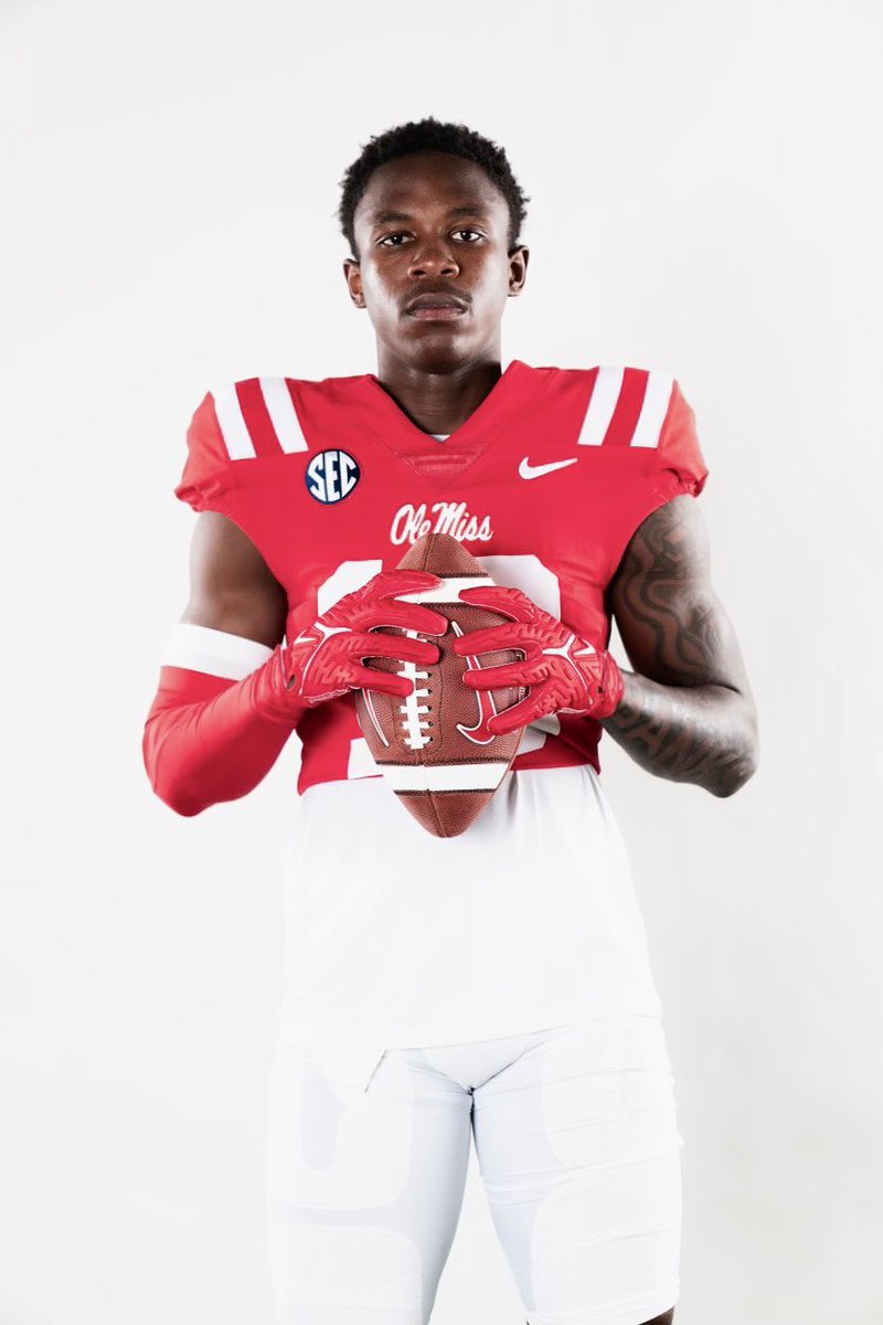 BanksTravaris's tweet image. Year uno