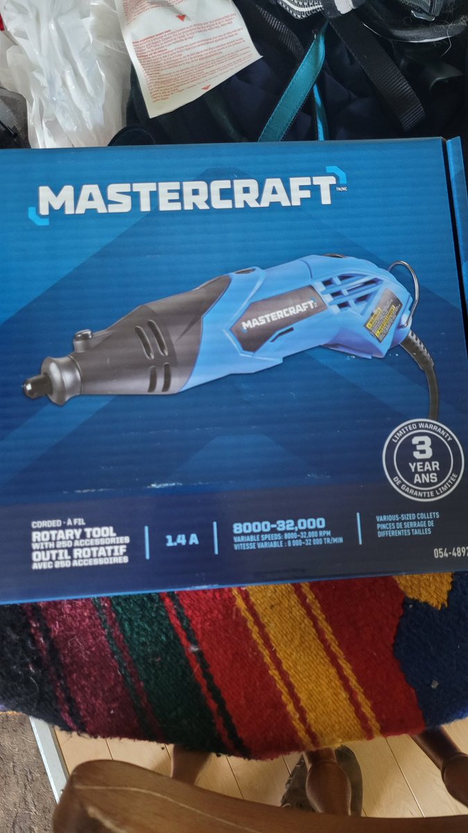 ElementalFriend's tweet image. My newest impulse buy..... think of all the Itty bitty things I can do with this hahaha