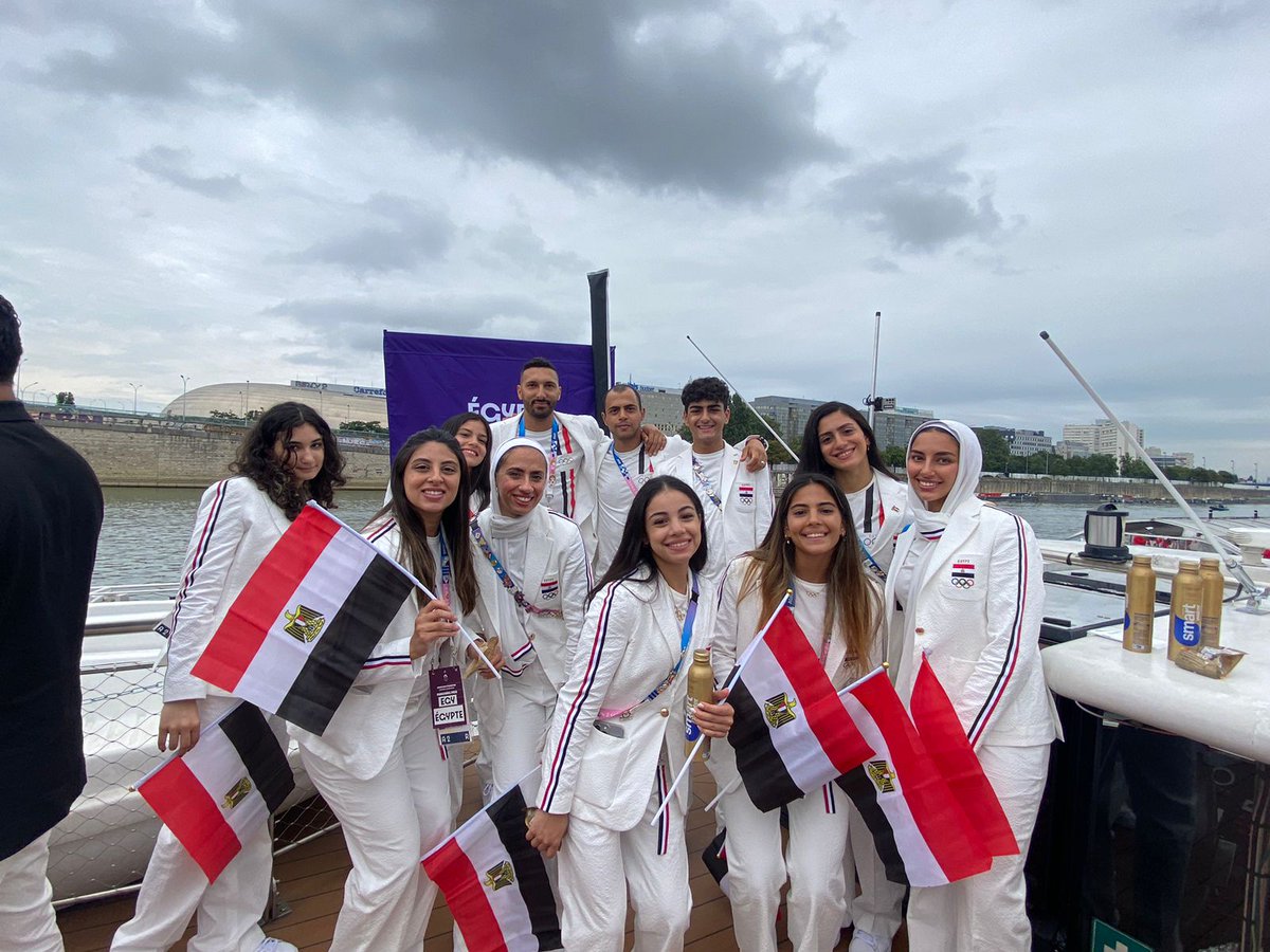 FilGoal's tweet photo. أبطال مصر من المركب المخصص لنقل الوفد المصري إلى حفل افتتاح أولمبياد باريس 2024💐🇪🇬

#Olympics #Paris2024 #في_الأولمبياد https://t.co/hQsJvqwkCF