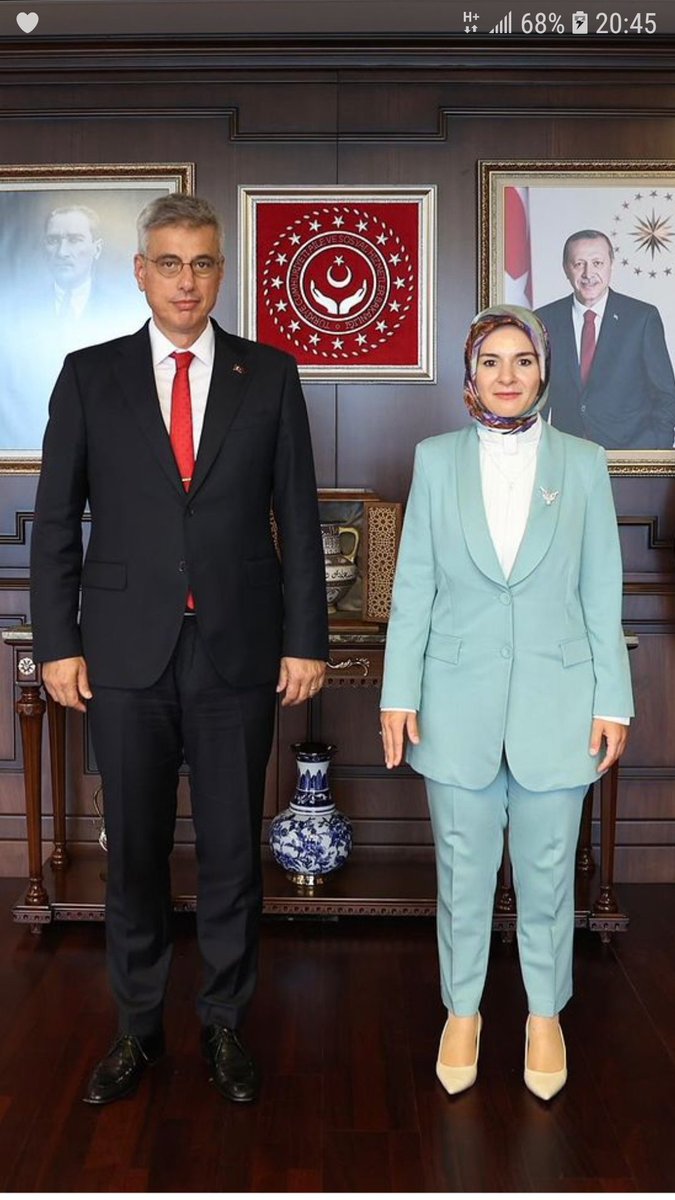 Zehra Demiray (@zehrade87837023) on Twitter photo Sayın Bakanım <a href="/MahinurOzdemir/">Mahinur Özdemir Göktaş</a> Sayın Bakanım <a href="/drmemisoglu/">Prof. Dr. Kemal Memişoğlu</a> Biz Engelliler Sağlık okuduk Engelliler olarak Atamalarda Sizden Atama sayısı talep ediyoruz Bizlere de kadro açmanızı istiyoruz <a href="/MahinurOzdemir/">Mahinur Özdemir Göktaş</a> Memur Atama Sayısını yükseltip atama bekliyoruz <a href="/SayimMadak/">Dr. Sevim Sayım Madak 🇹🇷</a> <a href="/memetsimsek/">Mehmet Simsek</a> Sayın Bakanım <a href="/MahinurOzdemir/">Mahinur Özdemir Göktaş</a> Sayın Bakanım <a href="/drmemisoglu/">Prof. Dr. Kemal Memişoğlu</a> Biz Engelliler Sağlık okuduk Engelliler olarak Atamalarda Sizden Atama sayısı talep ediyoruz Bizlere de kadro açmanızı istiyoruz <a href="/MahinurOzdemir/">Mahinur Özdemir Göktaş</a> Memur Atama Sayısını yükseltip atama bekliyoruz <a href="/SayimMadak/">Dr. Sevim Sayım Madak 🇹🇷</a> <a href="/memetsimsek/">Mehmet Simsek</a>