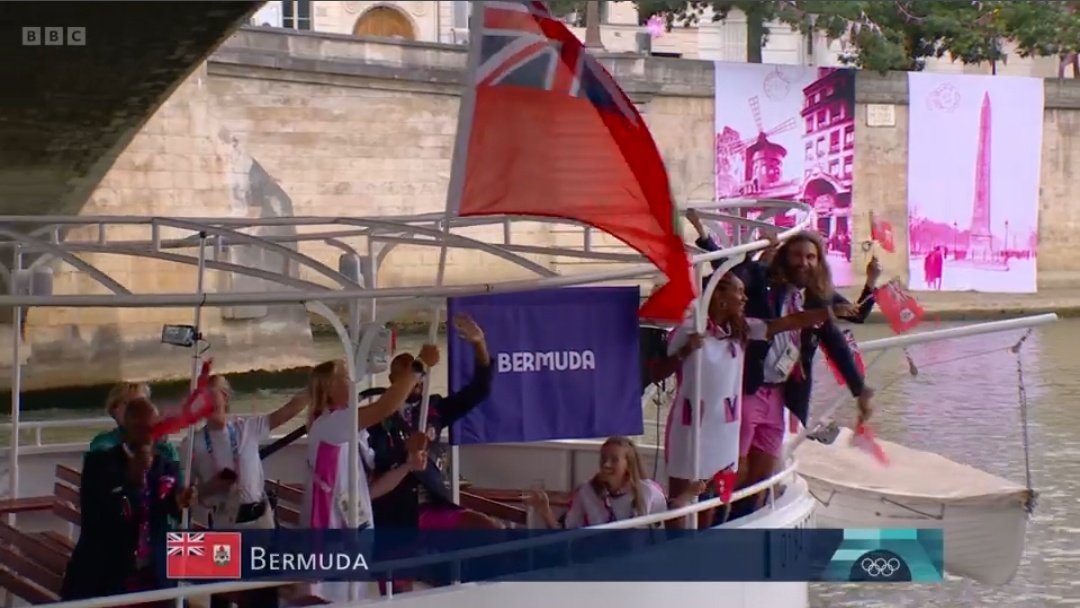 First time they've ever been on a boat that hasn't disappeared #Olympics