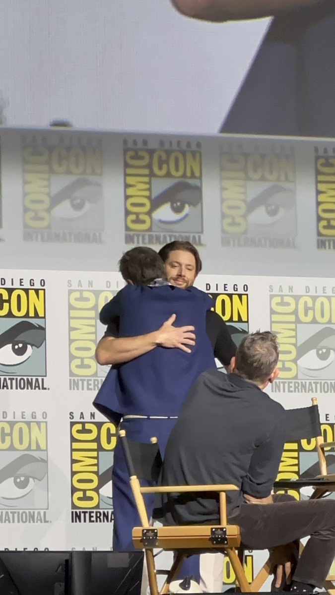 jacklesbrasil's tweet photo. JENSEN ACKLES NA #SDCC NO PAINEL DE THE BOYS!!!!! https://t.co/HCchk3v3La