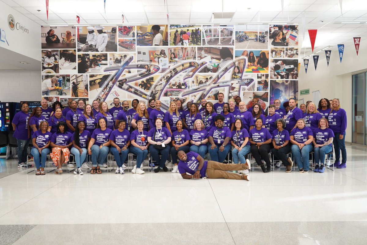 RCA_Career's tweet photo. We are ready for an AMAZING year at RCA! #besalty #RCPS #collegeandcareerready https://t.co/PhE8J7DbKt