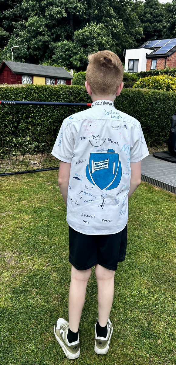 emma anderson tweet media