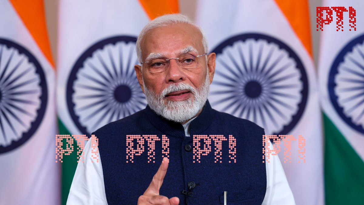PTI_News's tweet photo. STORY | Every athlete is India's pride: PM Modi

READ: https://t.co/igwyBynNPp

#Olympics2024WithPTI #ParisOlympics2024 https://t.co/IITckBRlyd