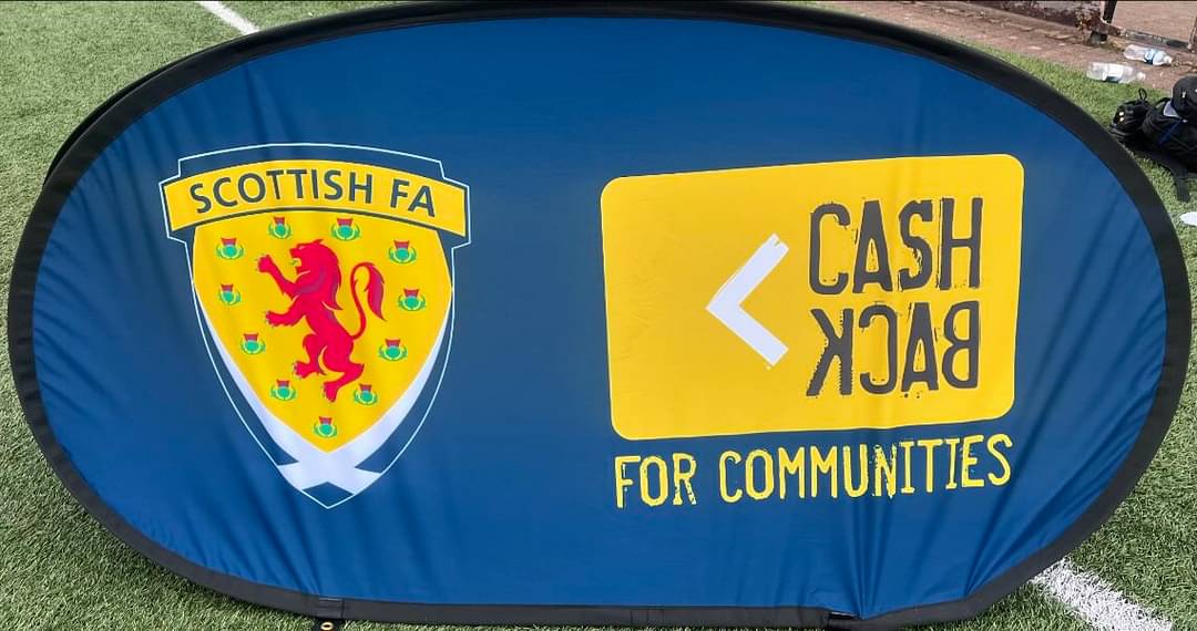 Another fantastic Summer Football Session with 63 young people from South Lanarkshire participating. Two sessions remaining, get in touch to get involved 👍😁⚽...
#Connected 

@ActiveSchoolsSL