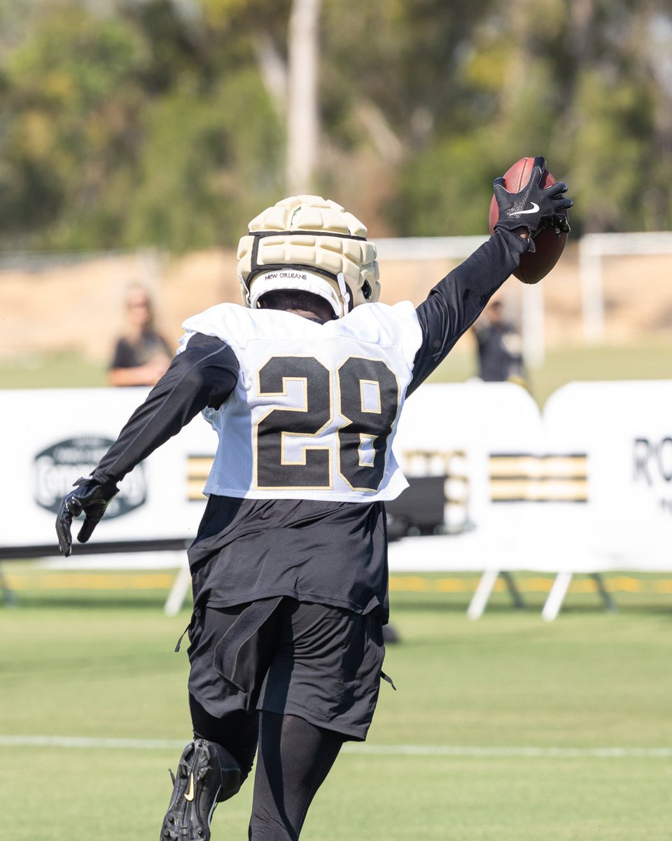 Good look by <a href="/Ray2wright/">Rejzohn Wright</a> 👏