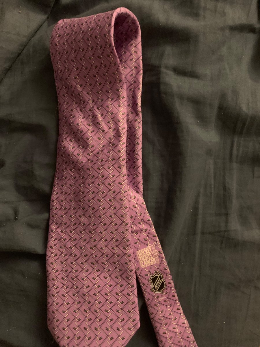 MerchOnly's tweet image. Hockey lot. Purple Vineyard Vines Hockey Fights Cancer tie, new 8GB SCF giveaway iPod, XL NHL on NBC jacket and assortment of all new hats. $150 shipped. #XNat24