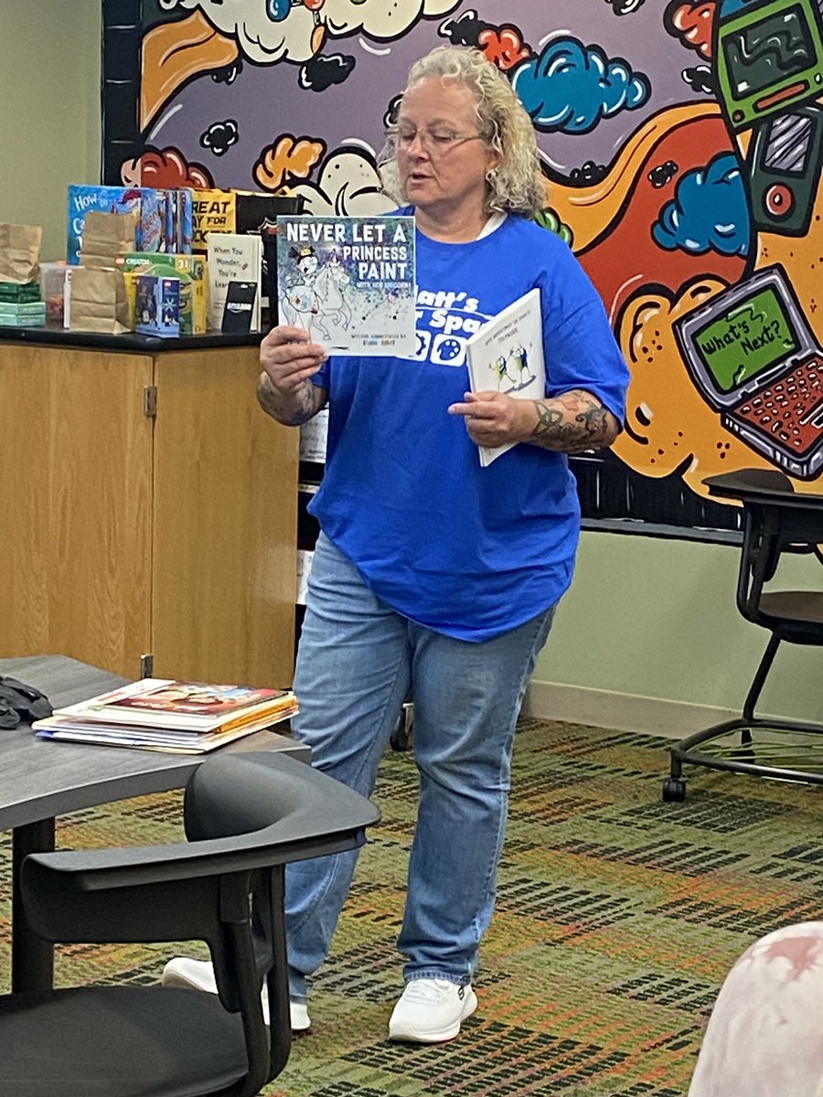 tyeropoli's tweet photo. Happening now @mattsmakerspace @AlleghenyIU - splatter painting with @bucci_shelly!!! Let’s get creative! https://t.co/9ZPdzL3BXR