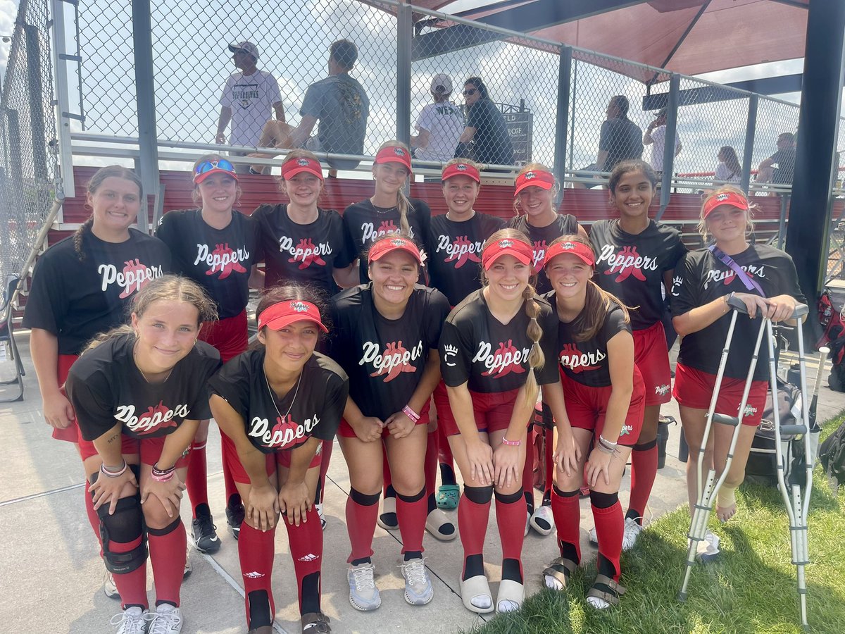 addison_lutz's tweet photo. Did not end the way we wanted, but we fought the last game til the end. VERY thankful for this team. I will miss playing with my best friends. Sad that this chapter ended, but can’t wait for the next…💙🐲 https://t.co/Mil2nL9xz7