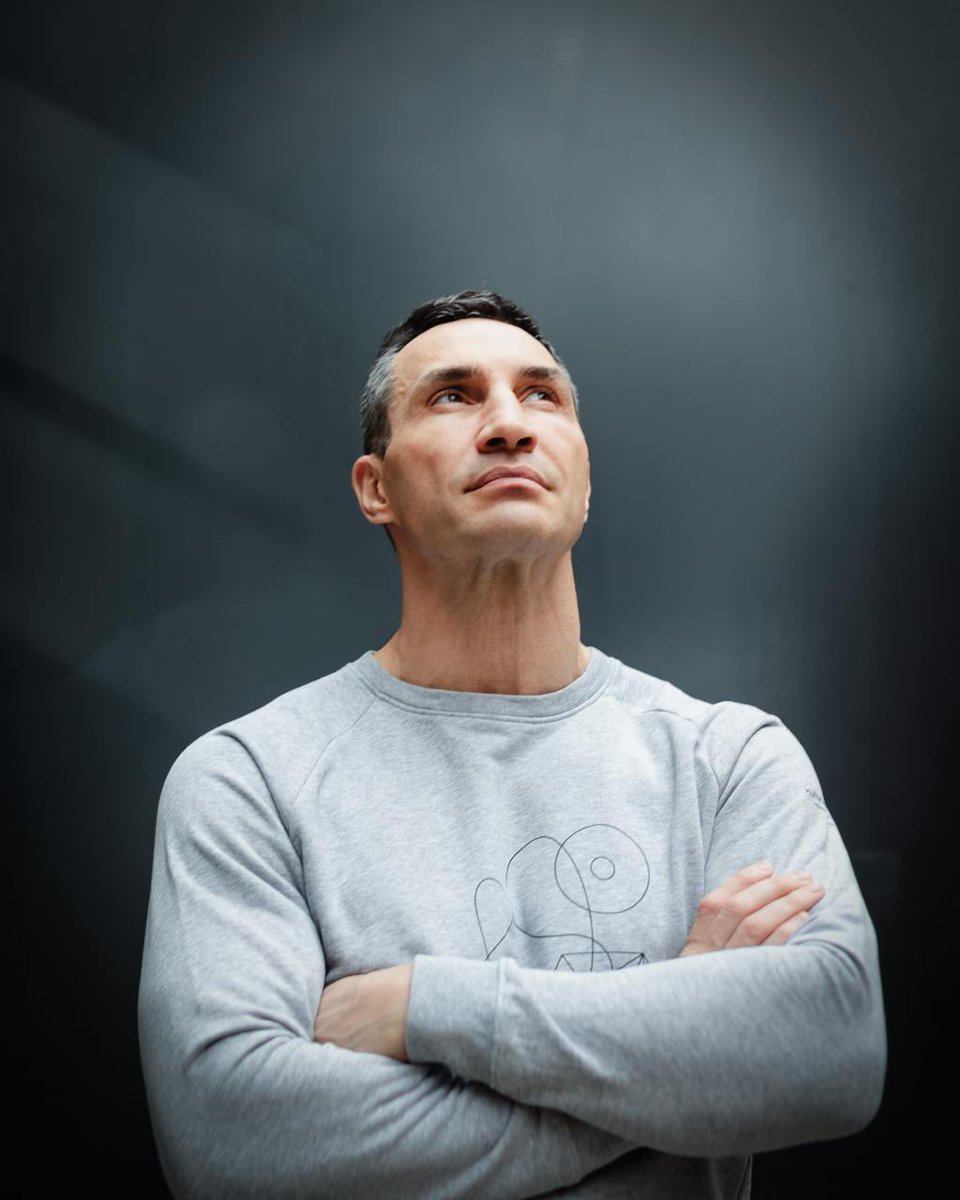 Klitschko's tweet image. The opening ceremony of the Paris Olympic Games is taking place right now. Beautiful and successful. 
Only one thing is missing: the 487 Ukrainian athletes who were tortured, raped, and murdered, during the russian invasion war. 
I want to honor their sacrifices today and pay my…