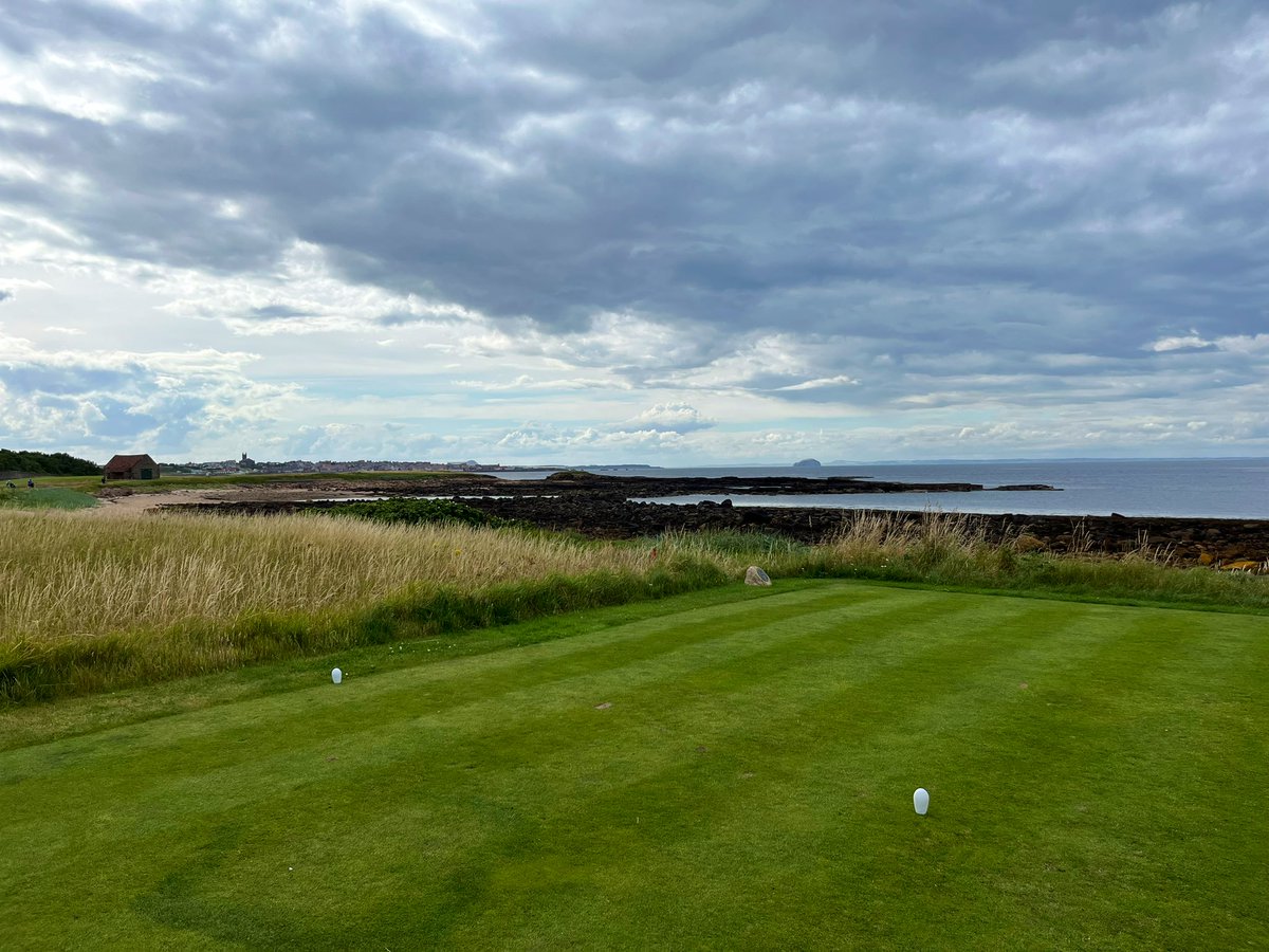 practicalgolf's tweet photo. Headed back down to East Lothian and played @dunbargolfclub this afternoon.

This was one of the unexpected highlights of my trip last year, and was great to come back to this wonderful place.

It’s amazing to play a course where the views and quality of holes are equal. Don’t miss this course if you ever play in Scotland!