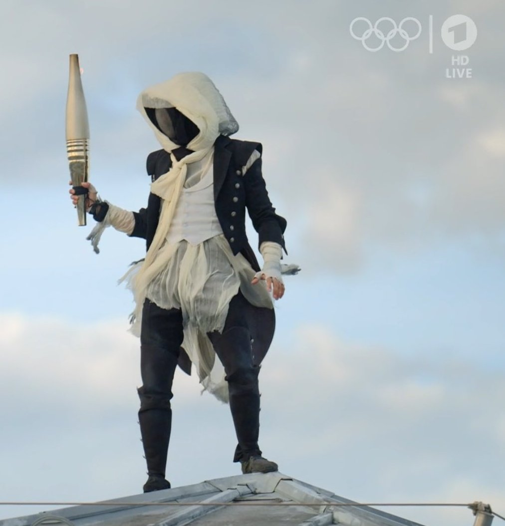 grasimar's tweet image. Same Vibes.
#OpeningCeremony #OlympicGames