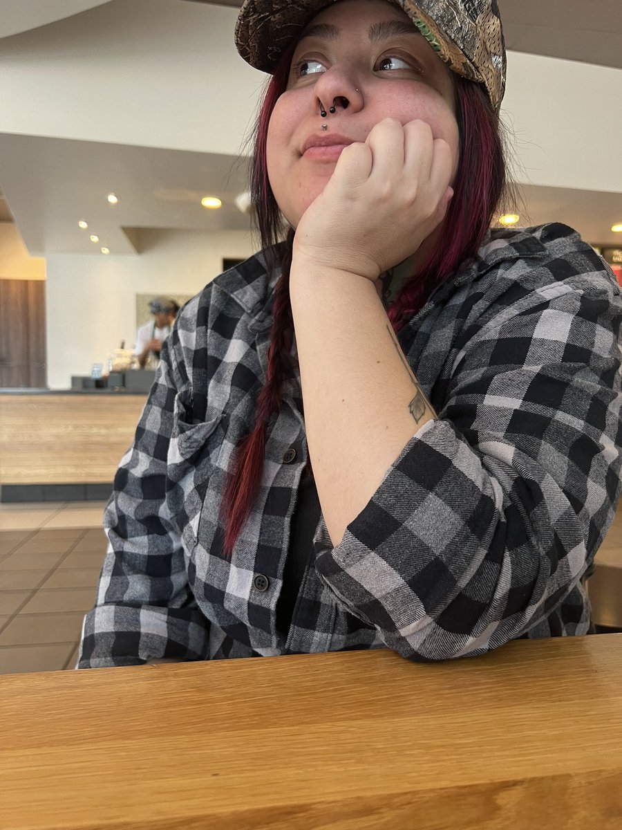 Today is my Wife’s Birthday! Trying to take her to a movie! Help if you can $djfrankus87 -#cashapp