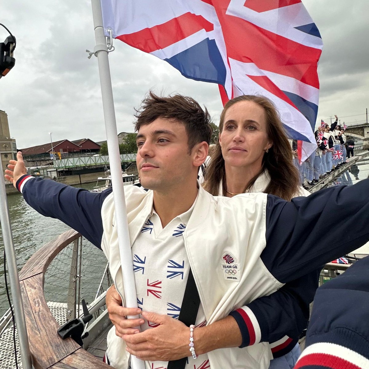 Near, far, wherever you are... 😉

#OpeningCeremony