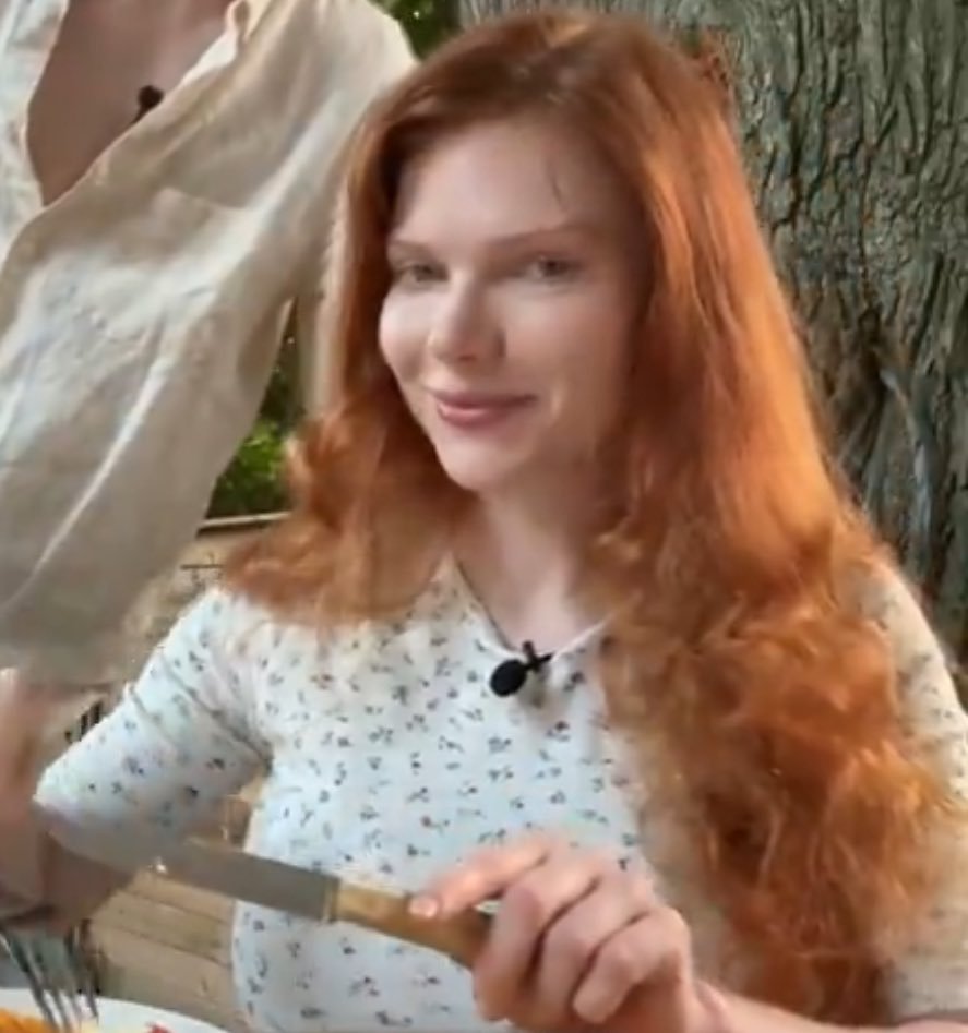 France: MORE THREESOMES #OpeningCeremony