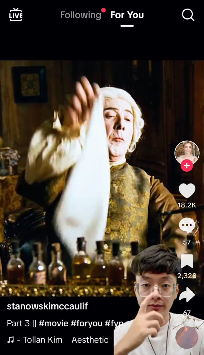 Tiene rato que no hago un "contenido basura en tiktok" ya tengo contendiente para puesto numero 1, gringos y chinos que solo se quedan en una esquina viendo un clip mal cortado de una película. Basura digital.

Por cierto "el perfume" película god, tiene un orgía al final 10/10